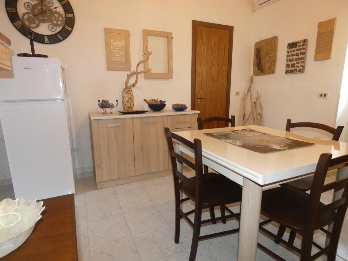 Tra Vento E Mare Apartment Lendinuso Bagian luar foto