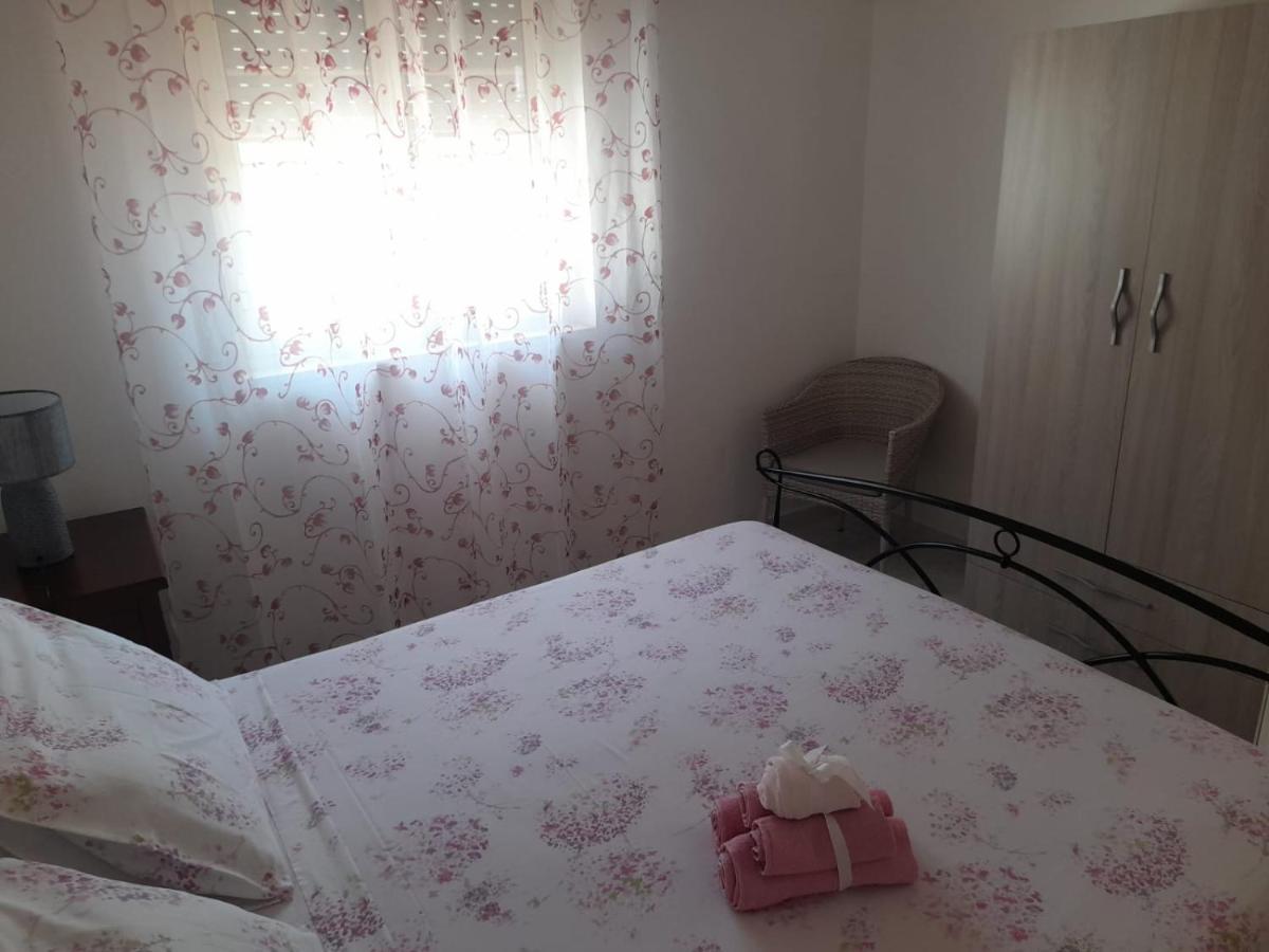 Tra Vento E Mare Apartment Lendinuso Bagian luar foto