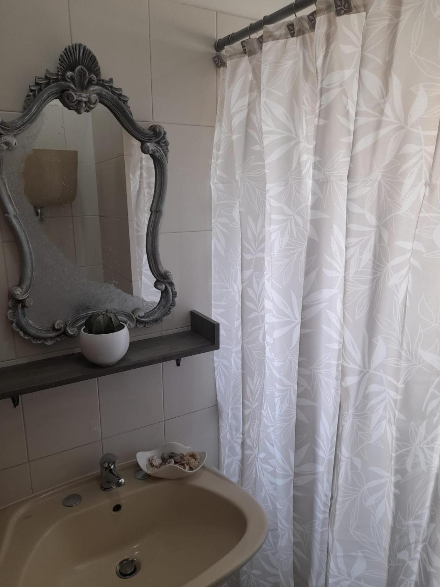 Tra Vento E Mare Apartment Lendinuso Bagian luar foto